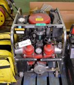 Godiva PN 10-1000 portable fire / water pump 50 x 100 x 60cm