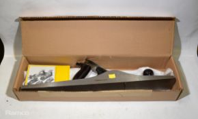 Stanley No 7 G12-007 carpenter bench plane - 2.3/8 inch