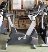 Life Fitness CLSC upright exercise bike 65 x 120 x 145cm