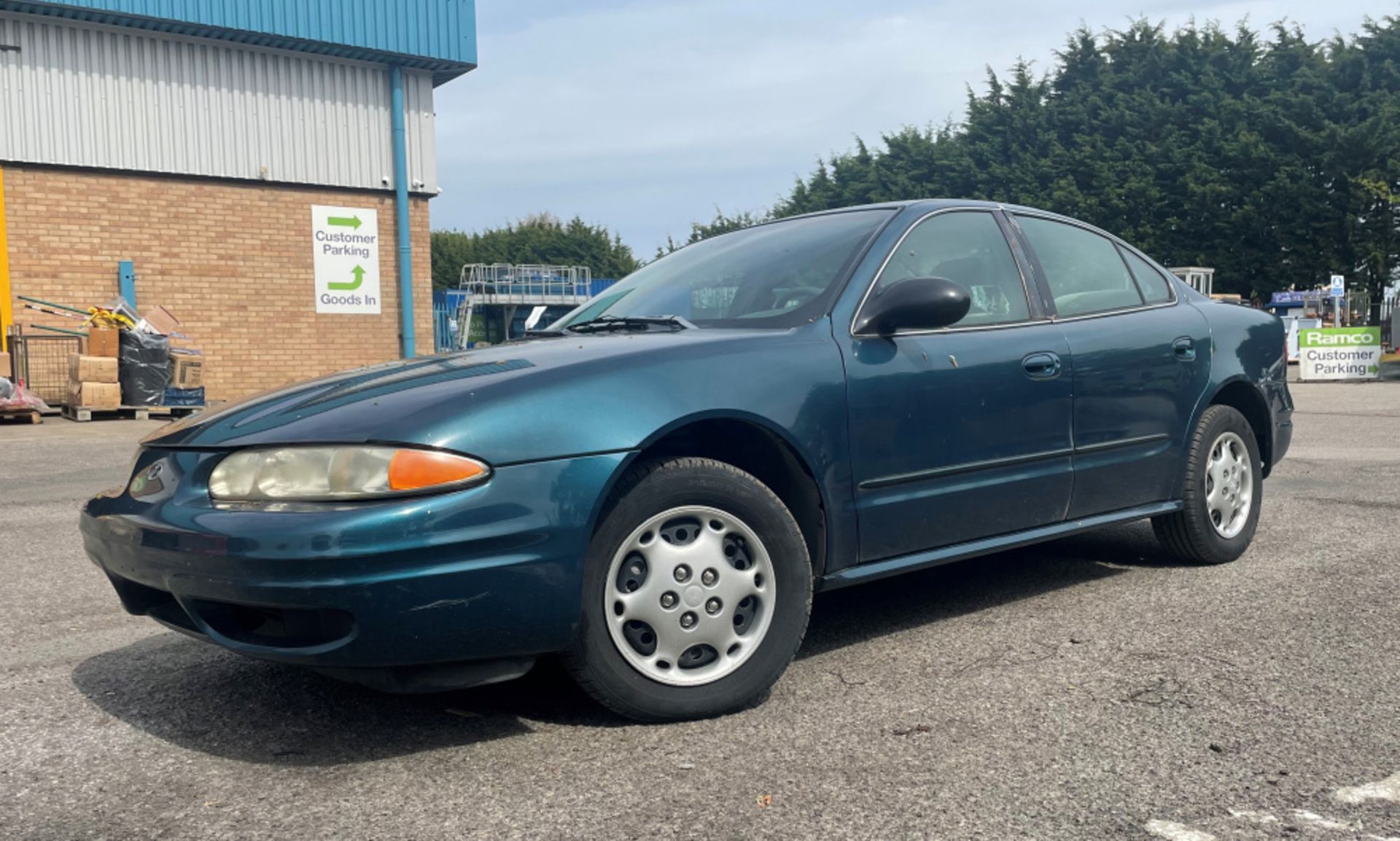 Oldsmobile Alero - 2002 - 2.2L - Petrol - Automatic - 41468 miles - VIN Number 1G3NK52F12C303210