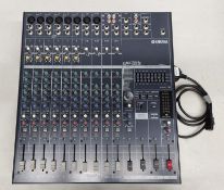 Yamaha EMX 5014C Mixer in flight case