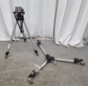 Manfrotto Camera tripod with spreader