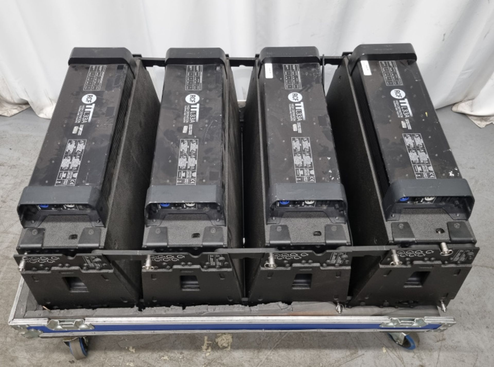 4 x RCF TTL33A 3-way active line array module with flying frame in flight case - Image 2 of 5