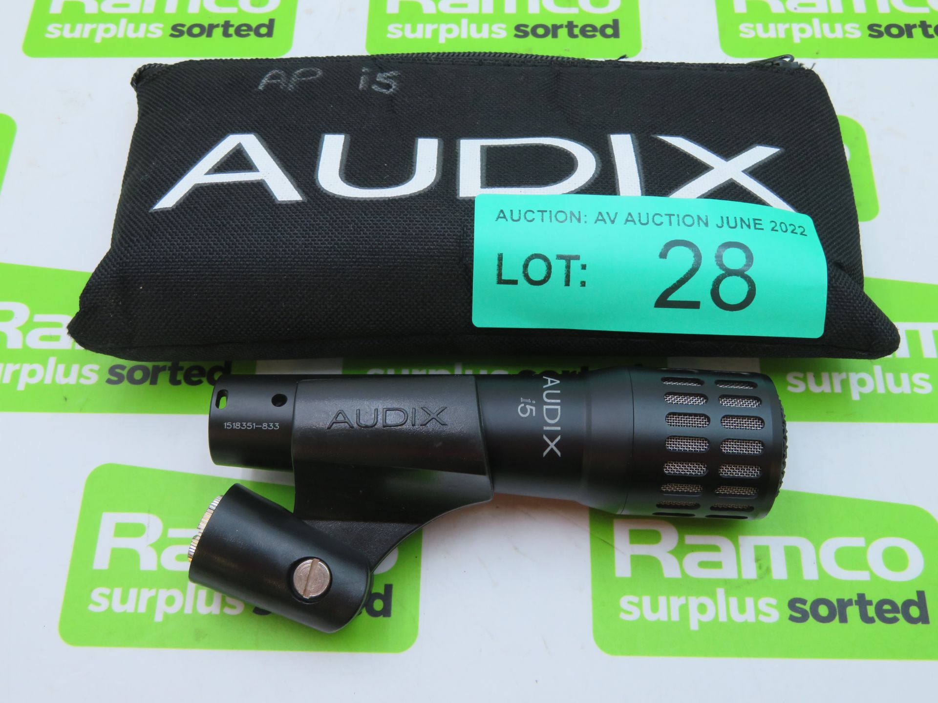 Audix i5 all-purpose professional dynamic instrument microphone