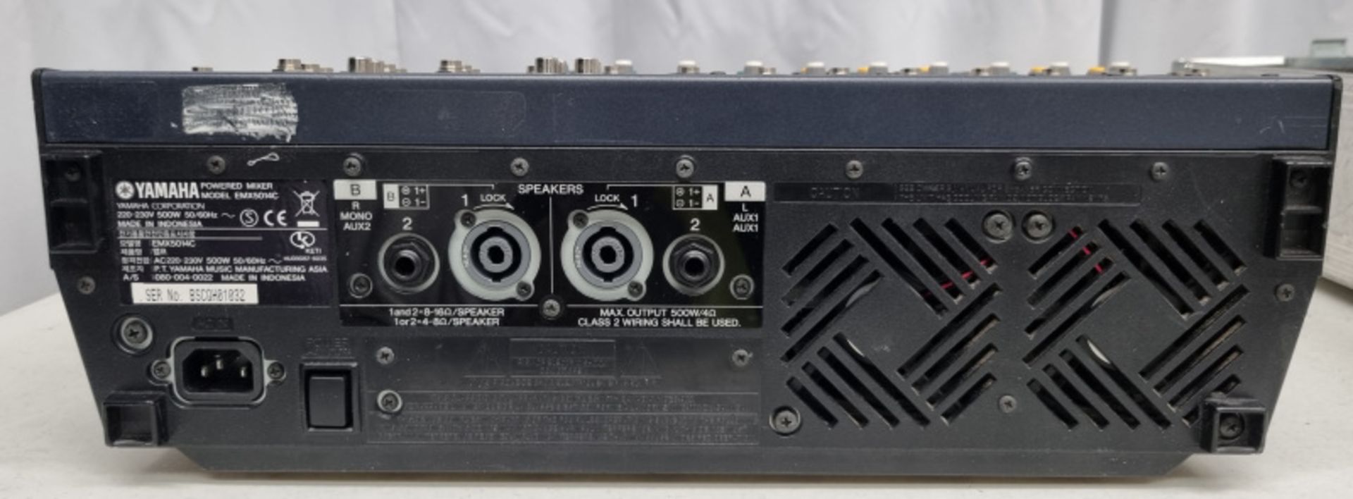 Yamaha EMX 5014C Mixer in flight case - Image 3 of 4