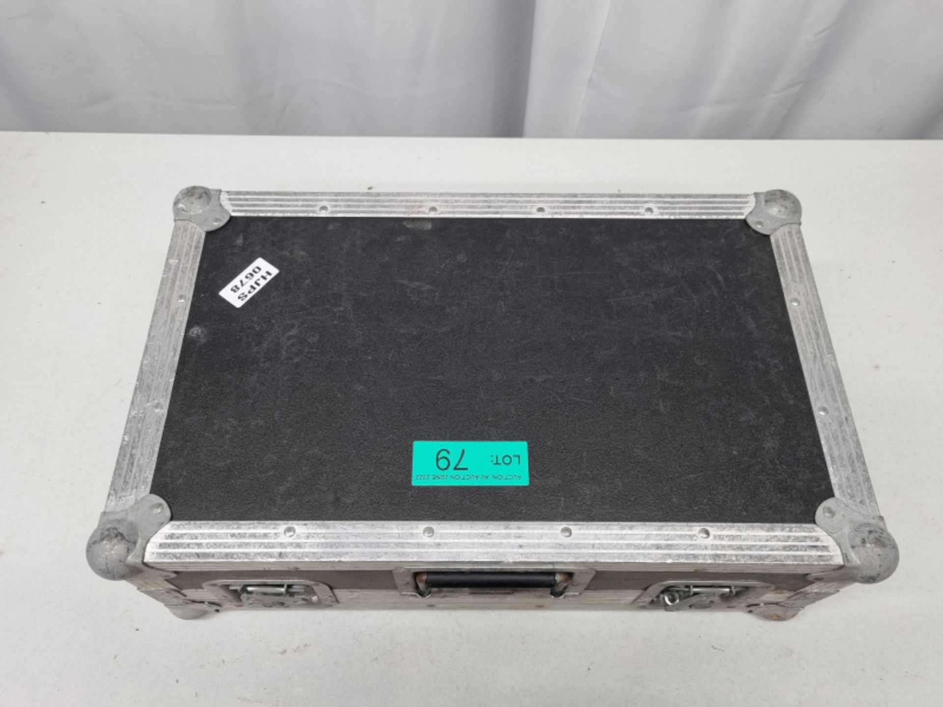 Flight Case - L 58cm x W 19cm x H 36cm - Image 2 of 3