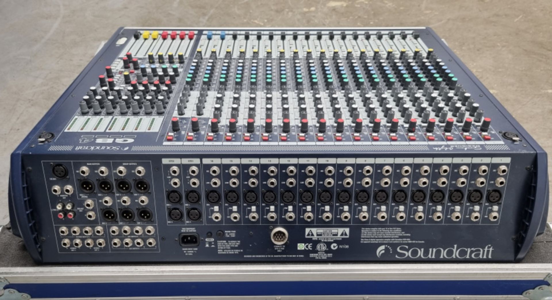 Soundcraft GB4 16 channel mixer in flight case - Image 3 of 5