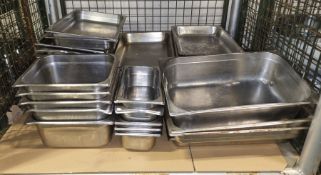 Various size Catering Trays & Gastroms