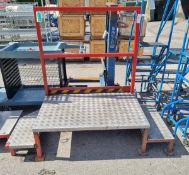 Raised steel platform L180 x W75 x H150 cm