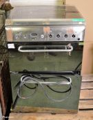 Indesit KDP60SE gas cooker - AS SPARES OR REPAIRS