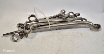 8x Ring Spanners - various sizes as seen in the pictures