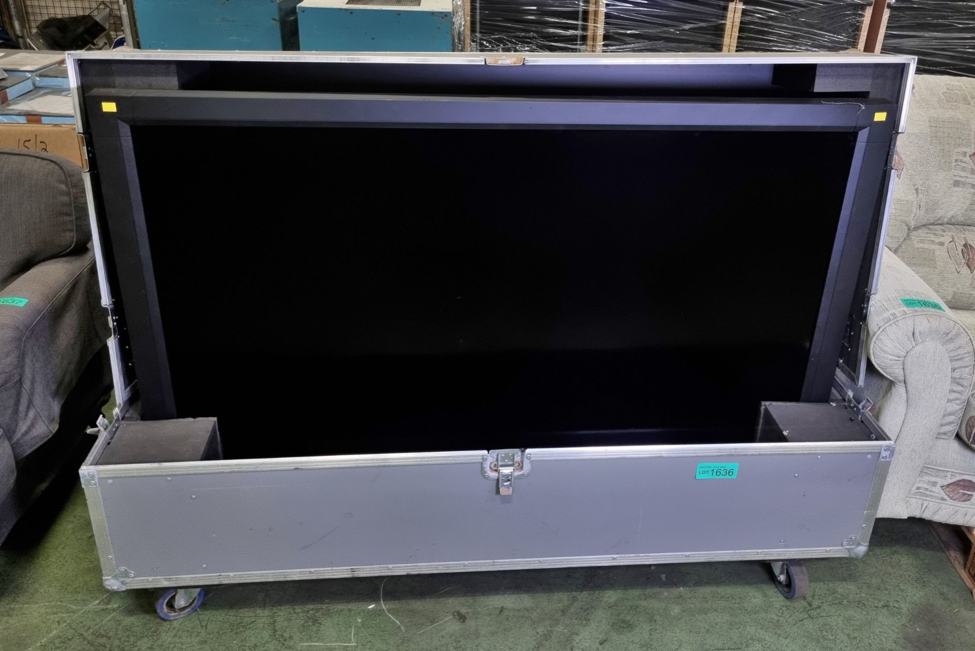 NEC multisync LCD6520L Monitor With case L 167 x W 60 x H 118cm