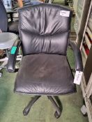 Office chair Leather L65 x W65 x H110 cm