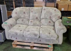 3 seater sofa - L1830 x D1000 x H900mm