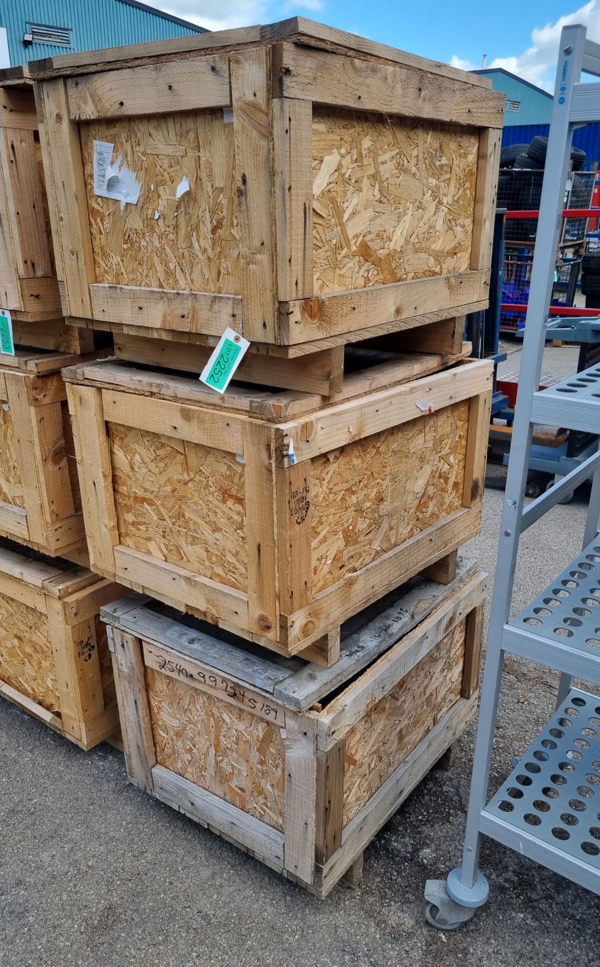 3x Wooden storage crates - L85 x D65 x H50cm - Image 2 of 2