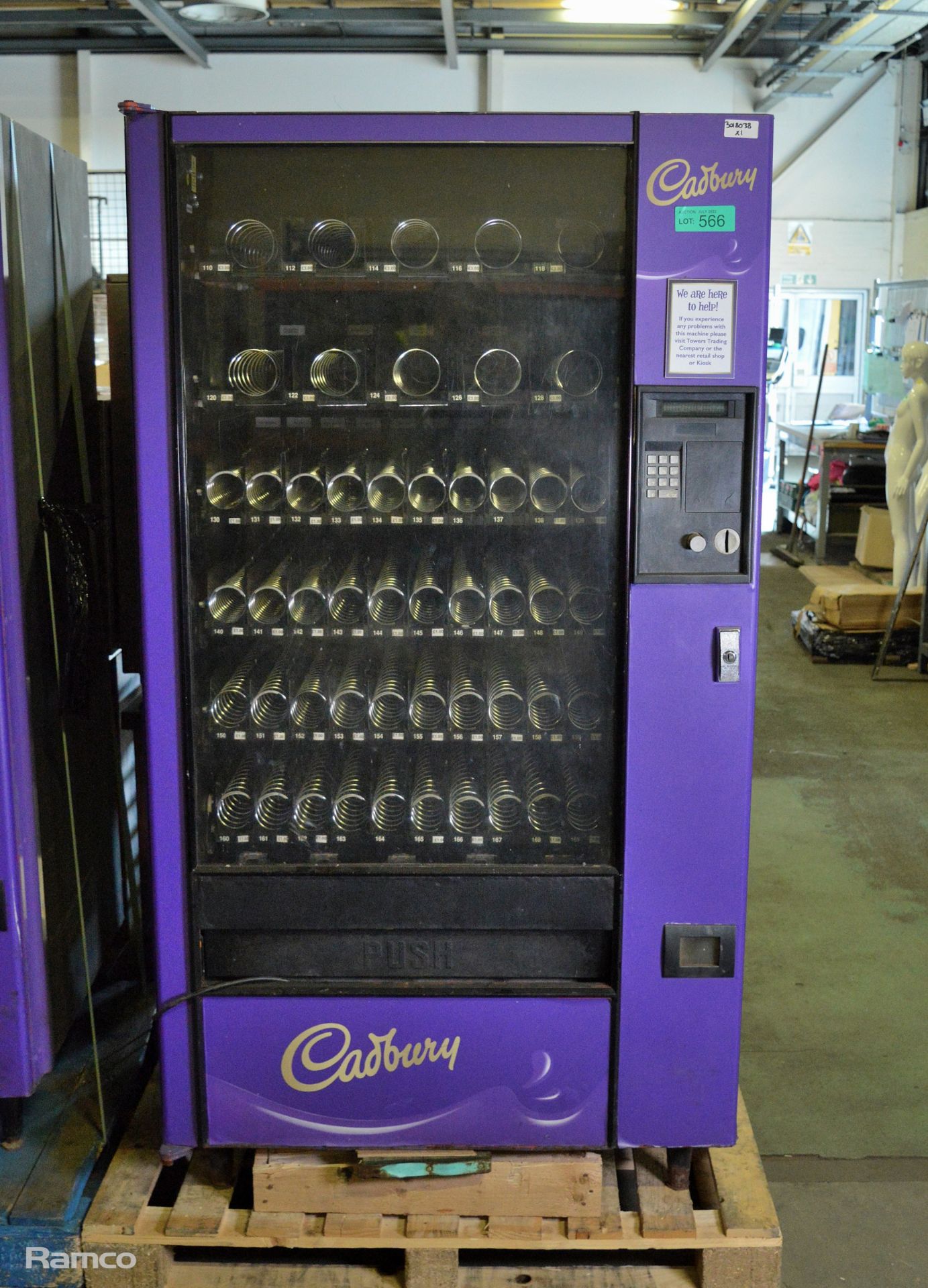 Automatic Product SNACKSHOP123A refrigerated vending machine - Image 2 of 5