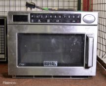 Buffalo GK549 microwave 230/240V 50Hz L47 x W60 x H37cm