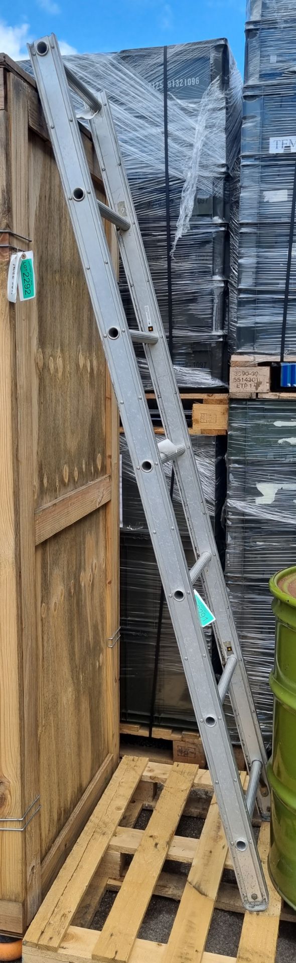 Aluminium safety ladder 7 rung