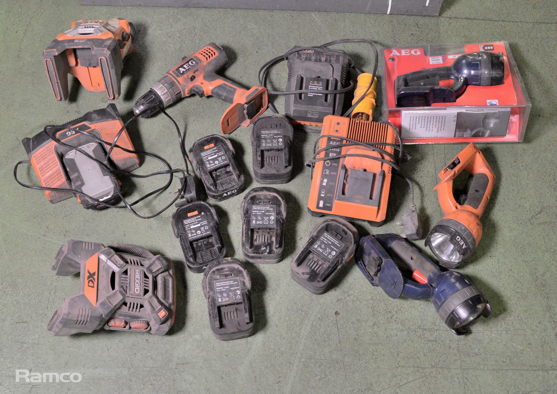 AEG 18V drills, chargers, batteries, torches - Image 2 of 7