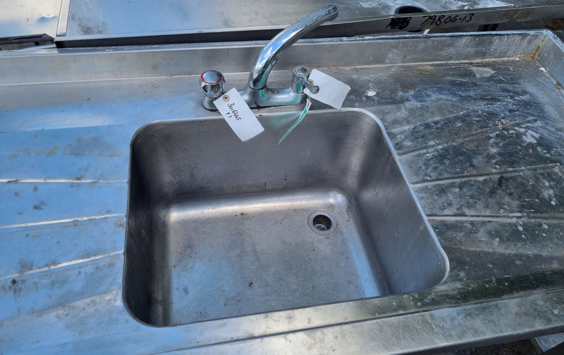 Stainless Steel single sink with left hand drainer - L215 x W64 x H100cm - Image 4 of 4