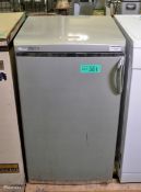 Service domestic fridge 240v