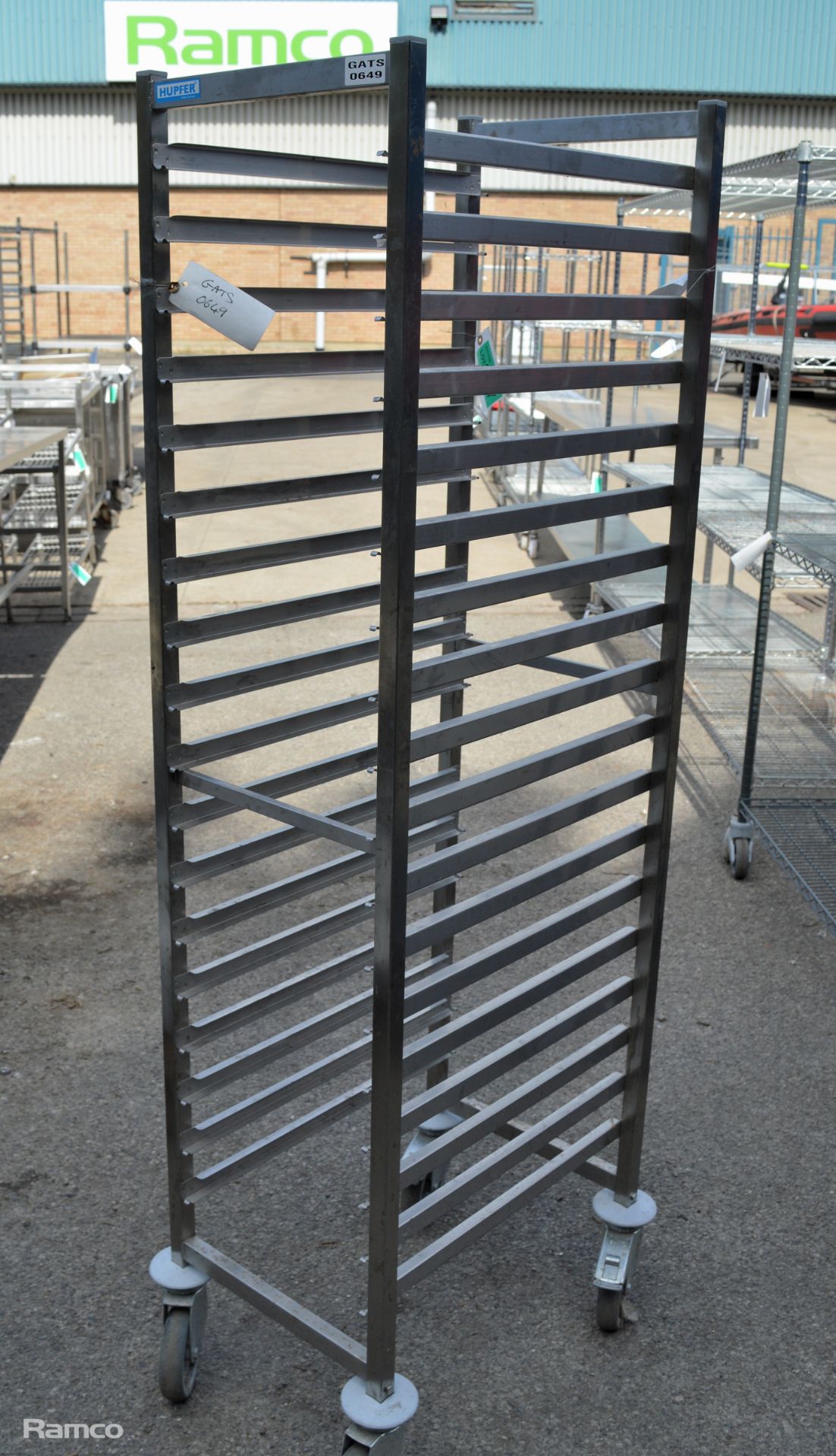 Hupfer 19 tray rack L38.5 x W56 x H155.5cm - Image 2 of 2