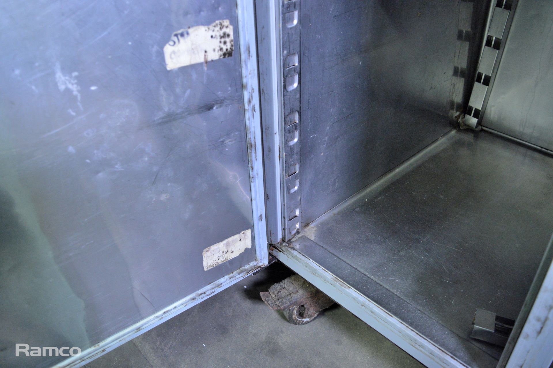 Friulinox TK37 Silver 3 door counter refrigerator - 230V - 50Hz - Image 3 of 7