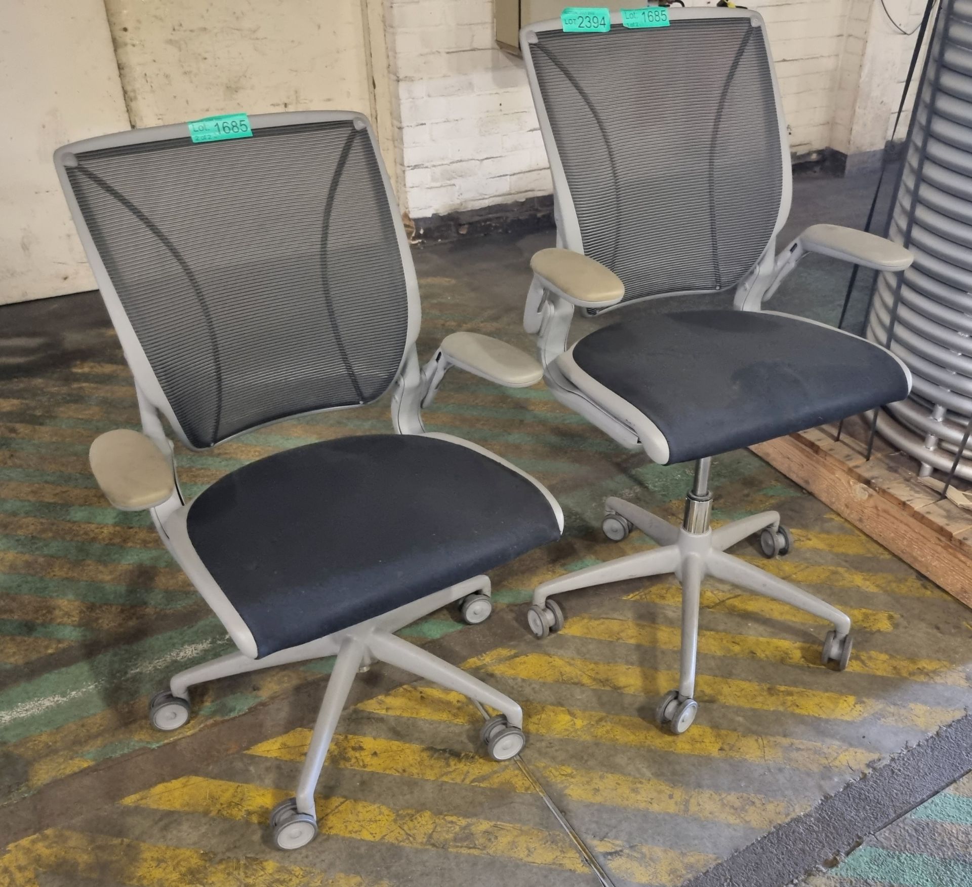 2x HumanScale Ergonomic Office Chair - Image 2 of 3