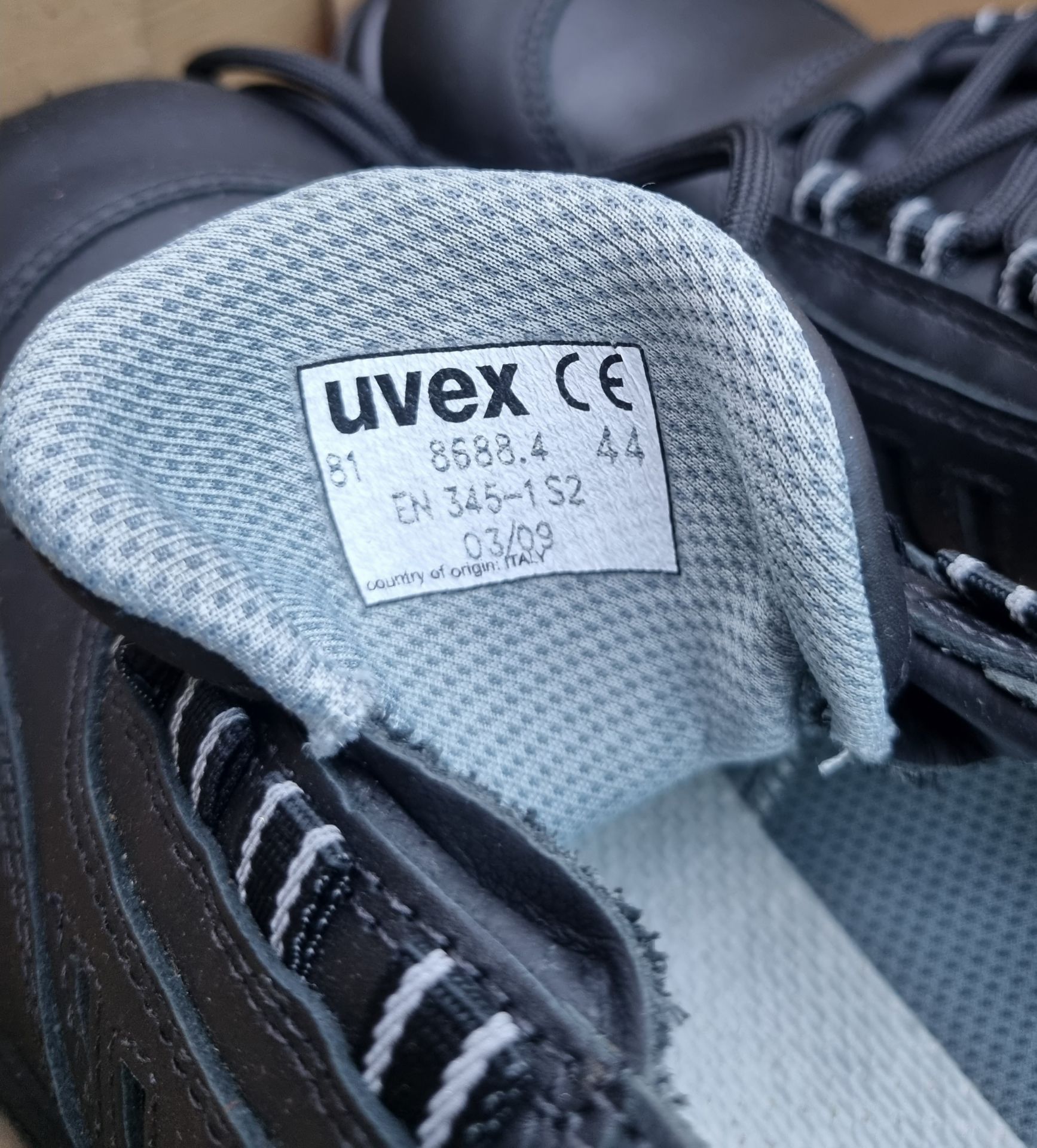 Uvex Work Trainers - size 10 - Image 3 of 4