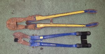 2x Bolt cutters