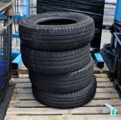 4x Vehicle tyres