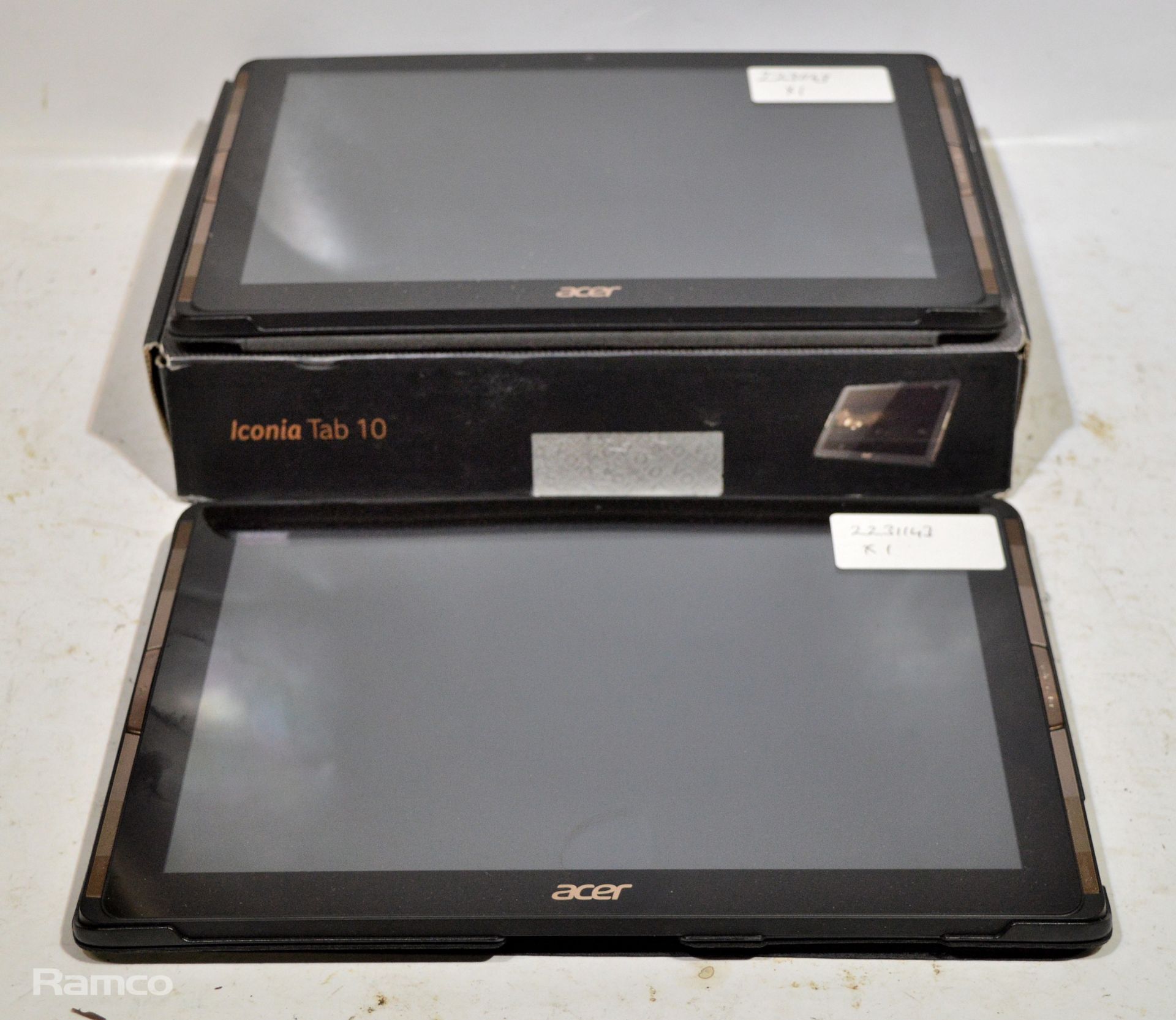 2x Acer A6002 Iconia Tab 10 tablets