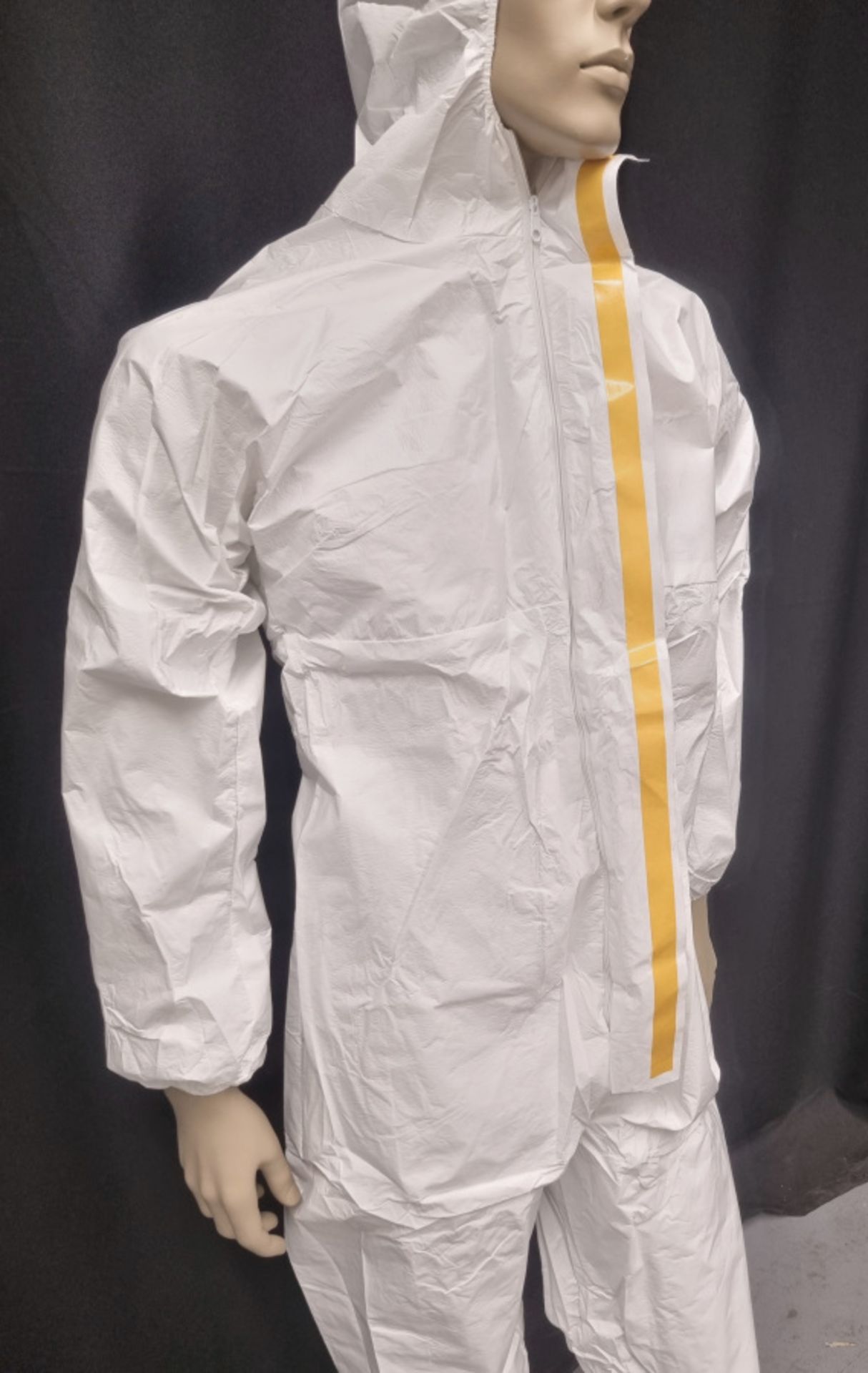 24x pallets of disposable coveralls size large - total qty 24000 - location LS25 6PT - Image 2 of 7