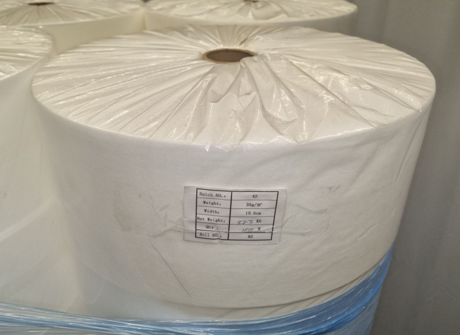 40x Rolls of 35G/m2 Spunbond Polypropylene - W19.5cm x L1500m - Image 2 of 3