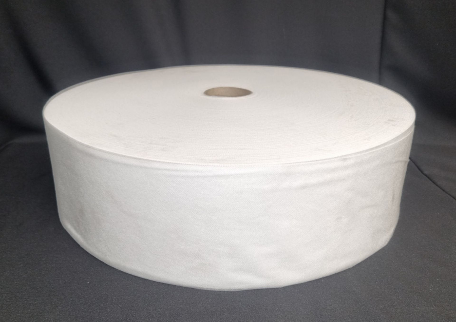 44x Rolls of 35G/m2 Spunbond Polypropylene W17.5cm x L1500m - Image 2 of 3