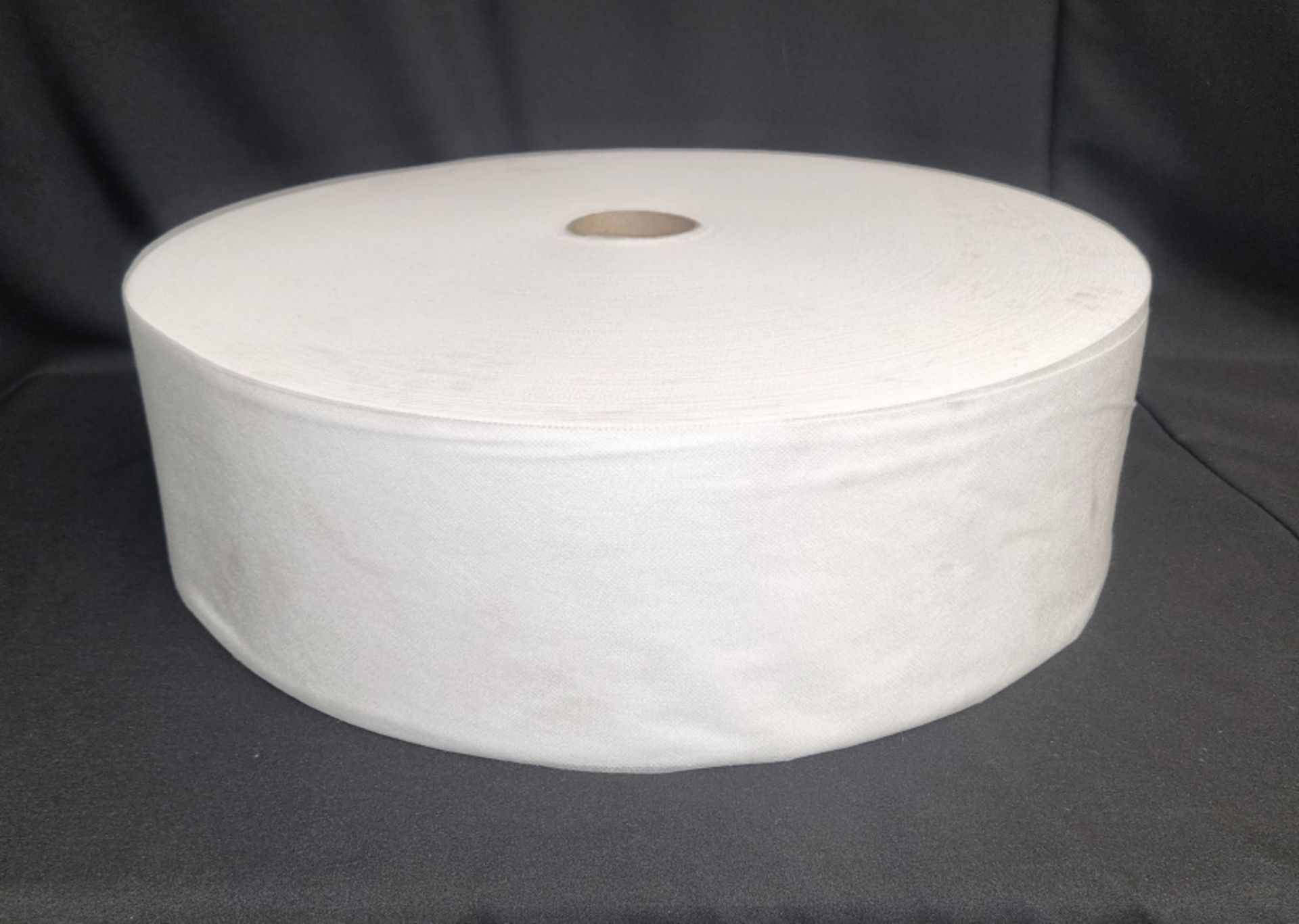 44x Rolls of 35G/m2 Spunbond Polypropylene W17.5cm x L1500m - Image 2 of 3