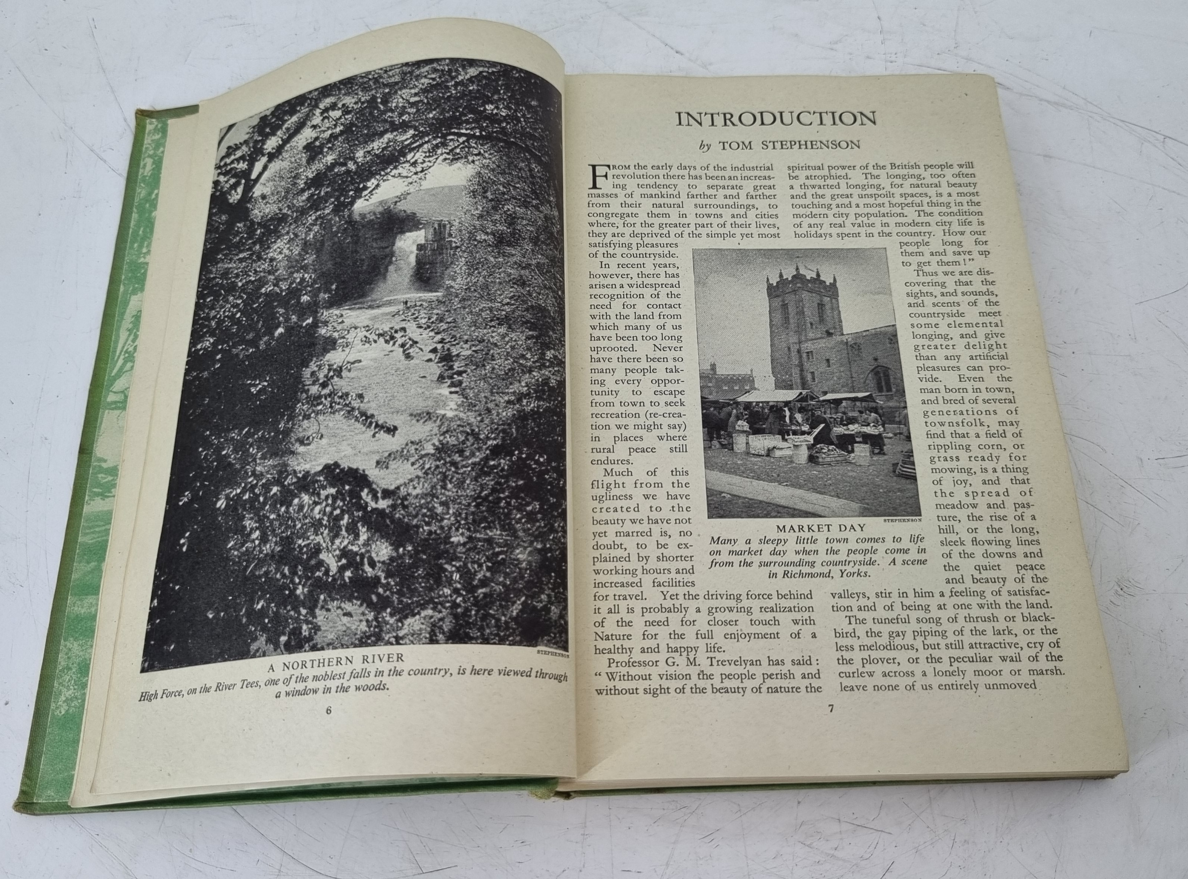 The Good Earth by Pearl S Buck - Published Norwich 1955, The Countryside Companion by Tom Stephenson - Image 4 of 13