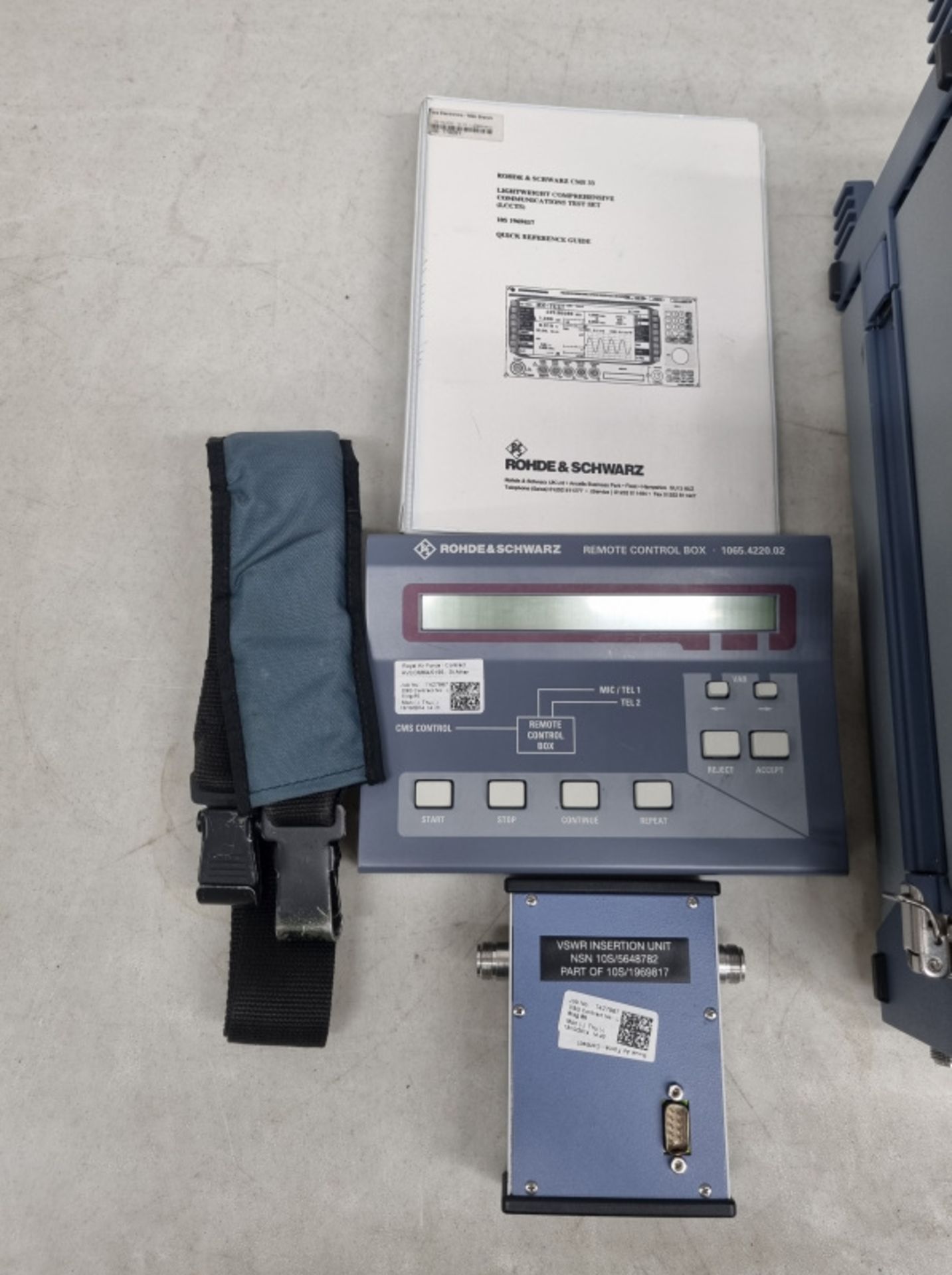 Rohde & Schwarz CMS33 Radiocommunication Service Monitor 0.4 - 1000mhz - 840.0009.34 - Image 2 of 8