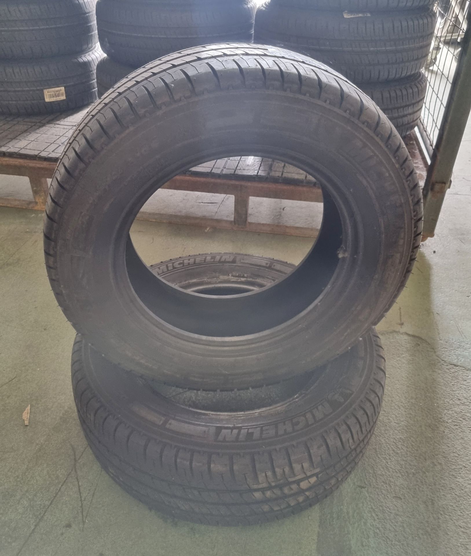 14x Michelin Agilis 225/65 R 16C tyres/wheels - unused - Image 2 of 9