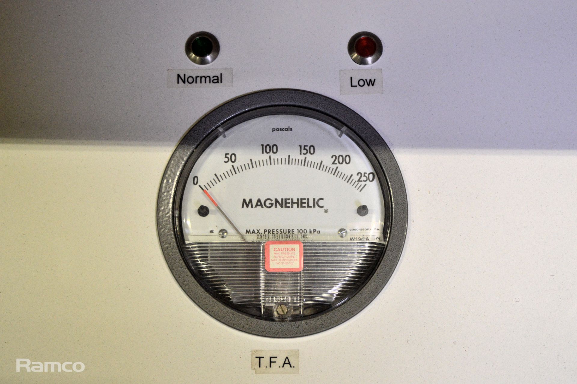 Pressure Monitoring Repeater Panel Assembly, Magnehelic Pressure Gauge 100 KPA max Pressure Unit K55 - Image 5 of 5