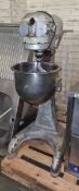 Hobart A200 commercial mixer 60 x 60 x 125 - bowl, beater paddle