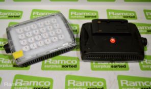 2x Manfrotto Micropro2 LED Lite panels