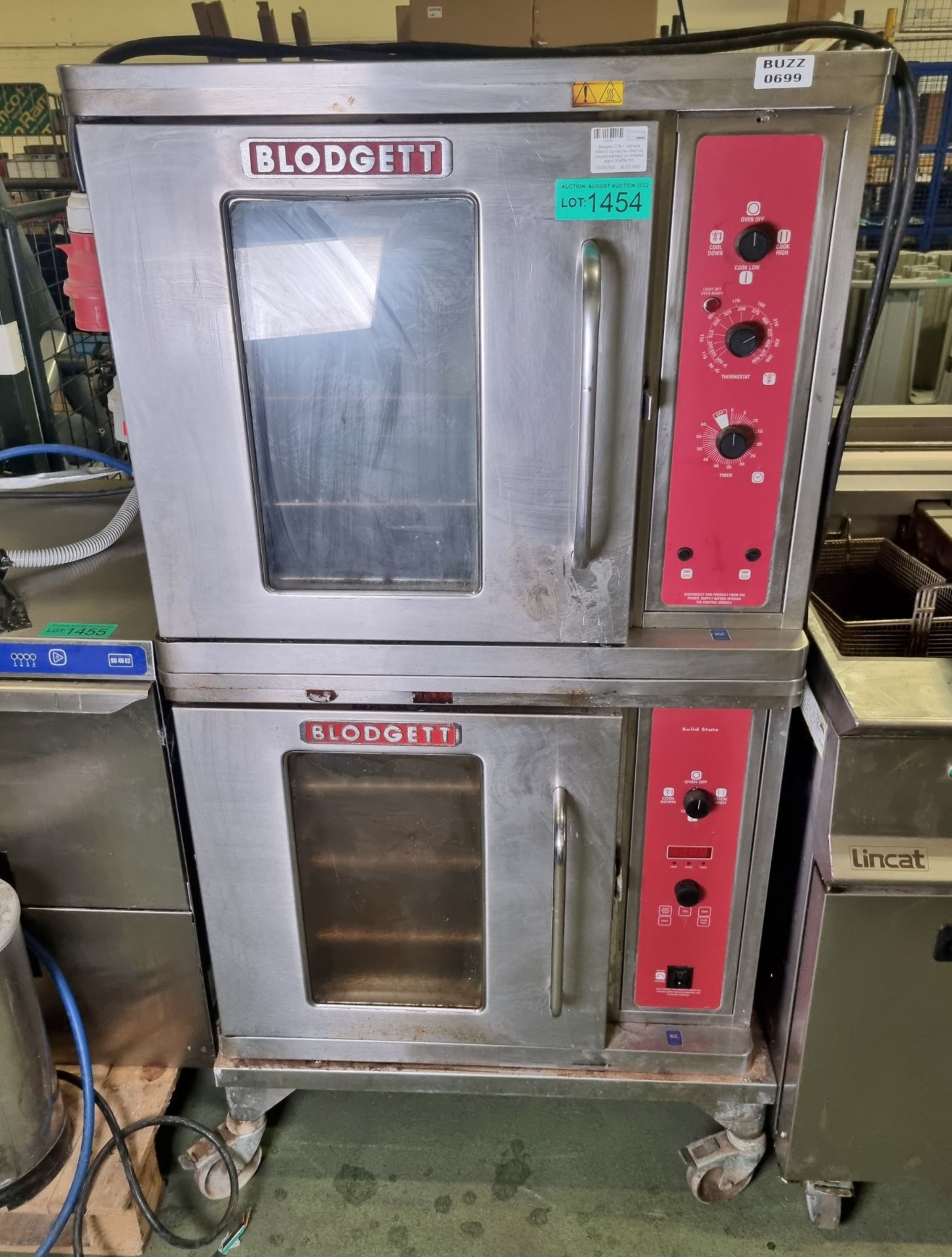 Blodgett CTB-1 Half-size Electric Convection Oven x2 double stacked on wheeled base - 80x65x155