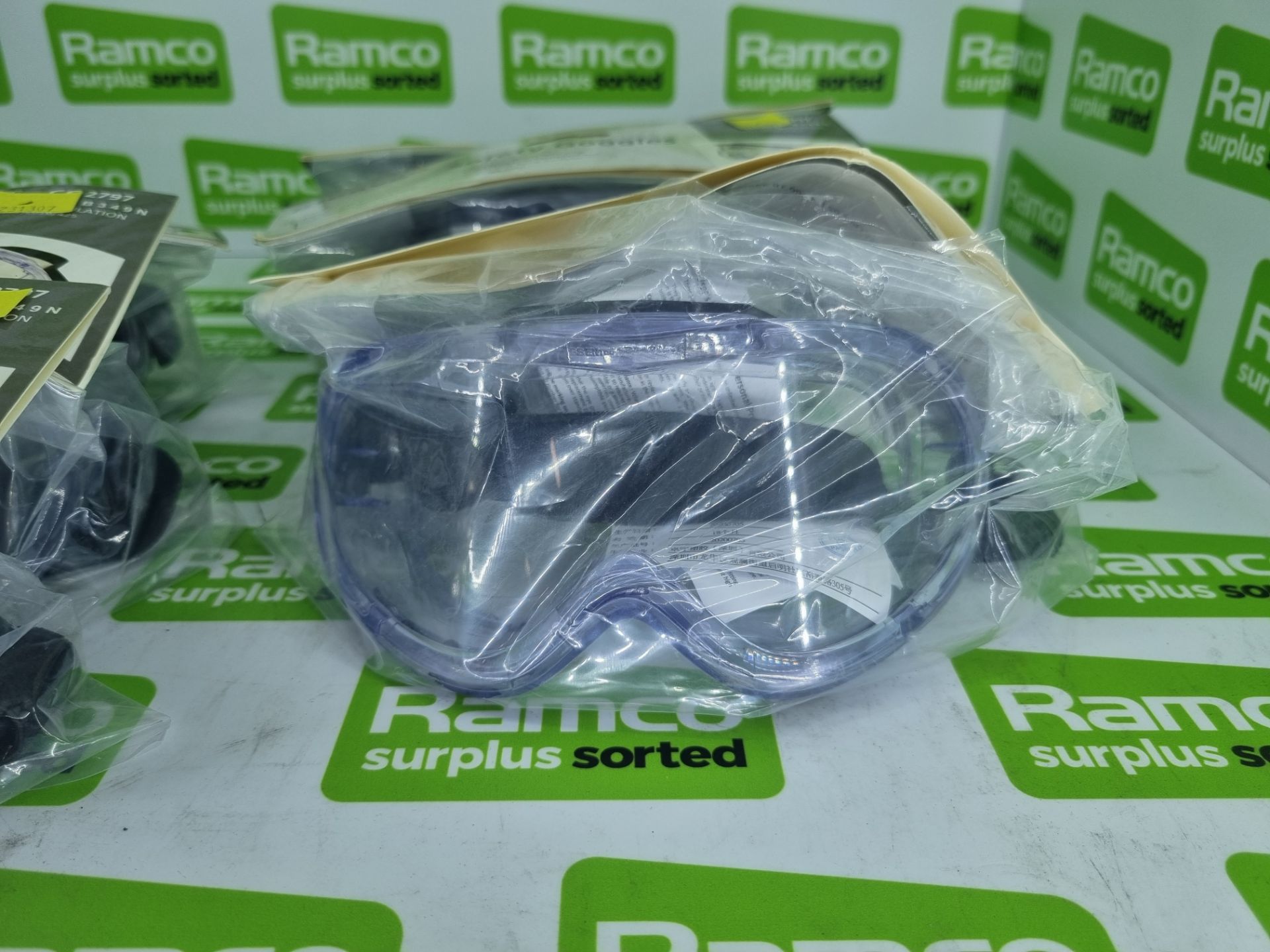 6x Gleave EN166 1 B 3 4 9 N Safety goggles - Image 2 of 2