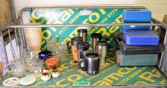 Glasses, ornaments, used drinking cups, empty tool boxes