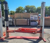 Stenhoj Autolift Vehicle Lifts 2 post lift - Type 099111 1.25S - Max. 2500kg - 2001 model - 201 B255