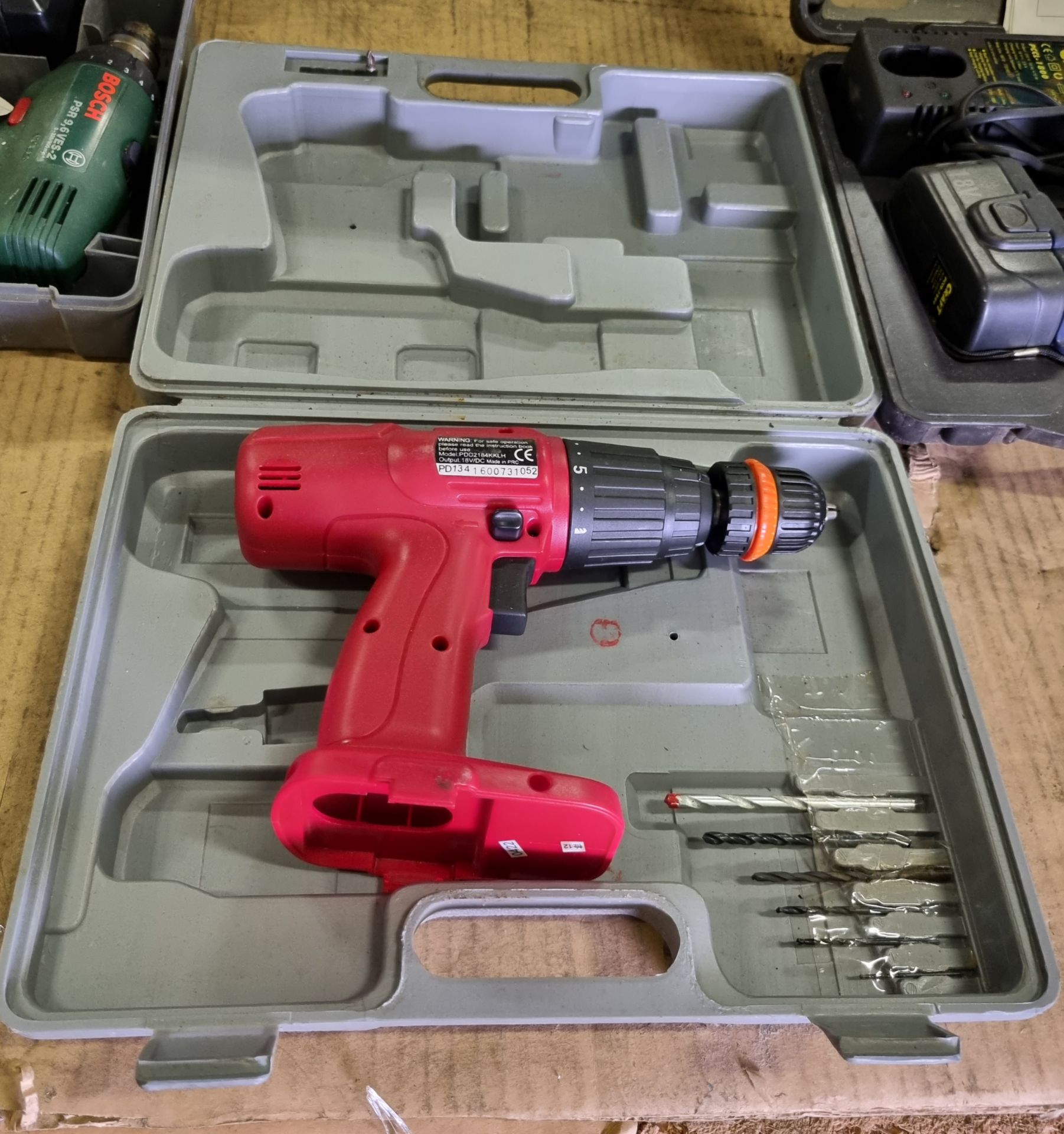 5x Cordless drills - AS SPARES OR REPAIRS - Image 3 of 6