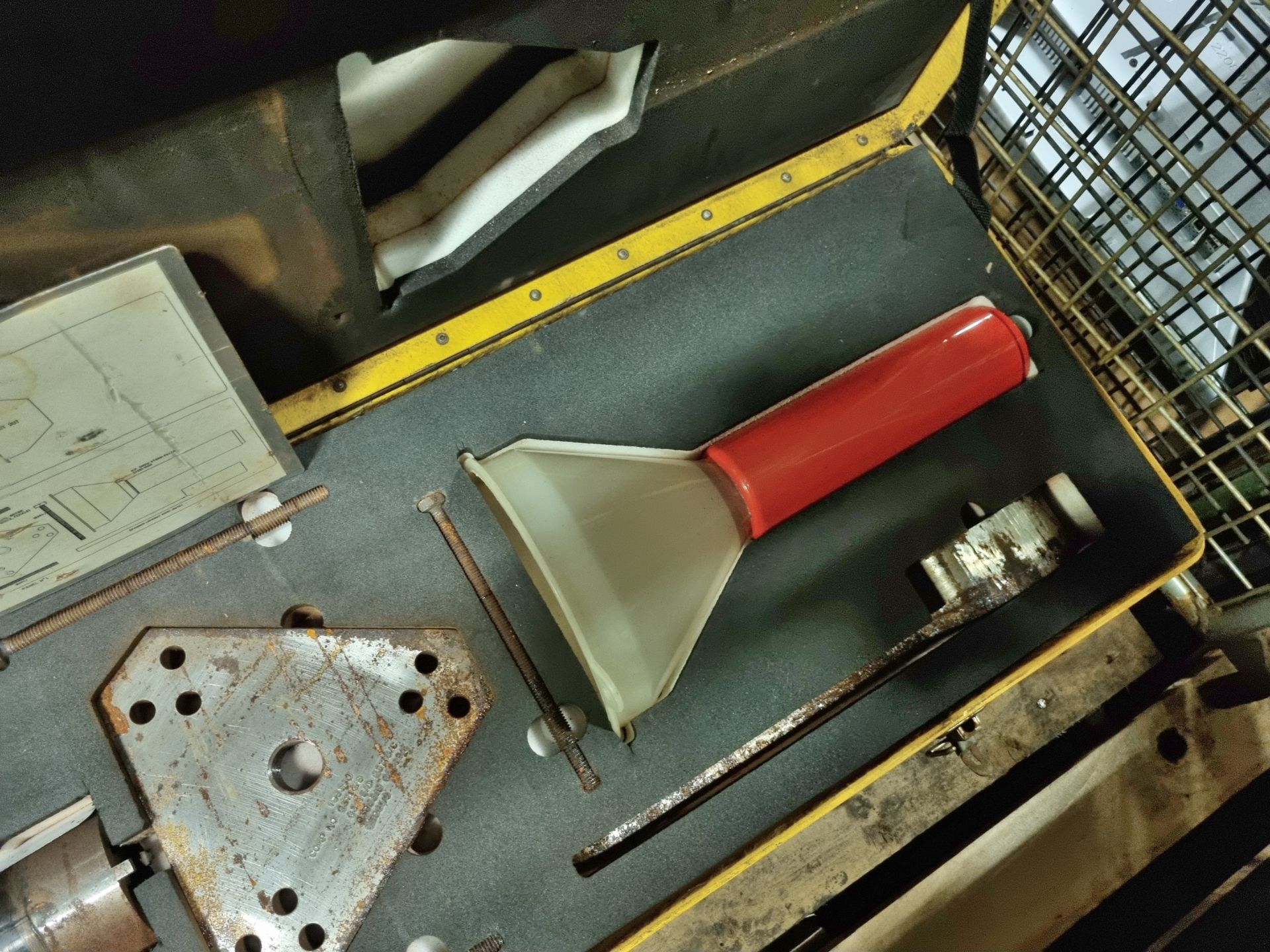 Fiberglass Tool box L66 x W40 x H33cm, Air pneumatic 70mm rotor lock nut drilling equipment & case - Image 9 of 9