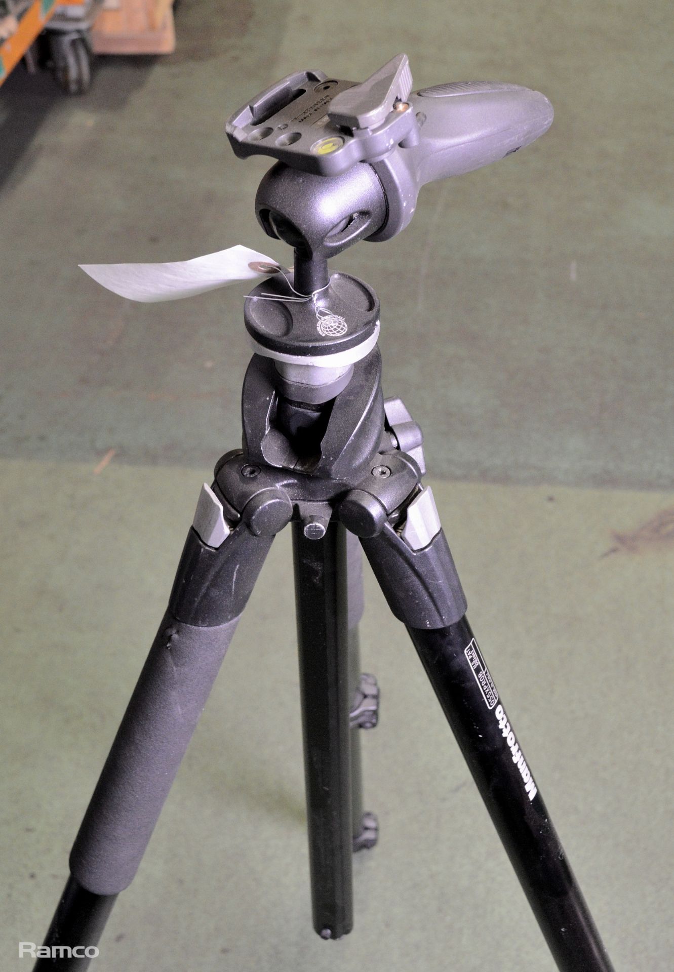 Manfrotto 055XPROB Tripod - Image 2 of 5