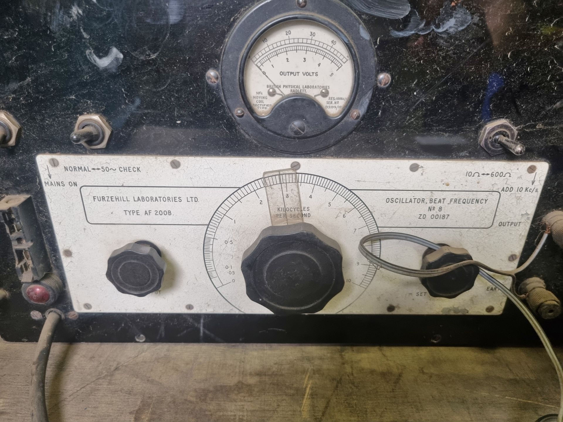 Furzehill type 2008 oscillator beat frequency no 8 - Image 3 of 3